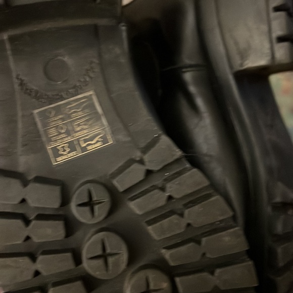 Leather boots - Picture 7 of 7